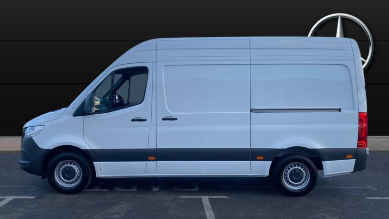 Mercedes-Benz Sprinter 315Cdi L2 Diesel Rwd 3.5t H2 Pro Van